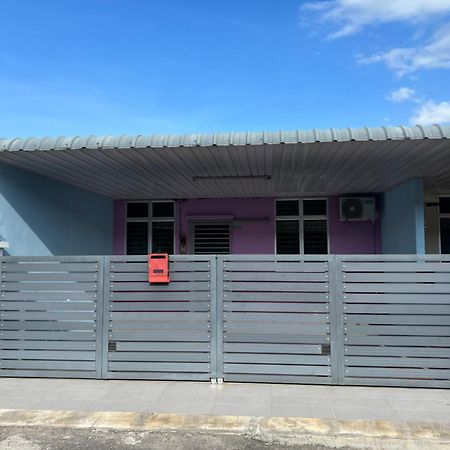 Free Wifi Adman Homestay Alor Setar Kampong Selarong Batang Buitenkant foto